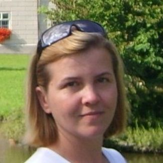 Dr Ewa Frąckiewicz
