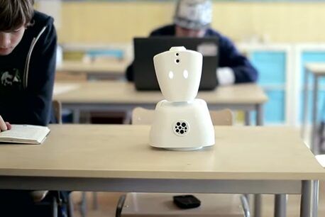 Robot, mój zastępca w klasie – norweska innowacja