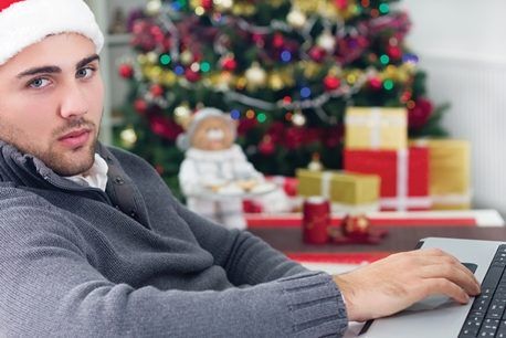Dlaczego powinno się zabronić świątecznych mailingów z życzeniami