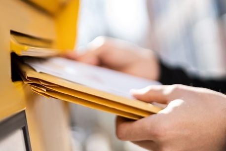 Przesyłki pocztowe wspierają sprzedaż, także tę online
