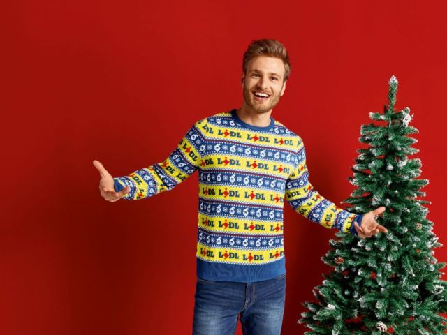 świąteczne swetry z logo Lidla