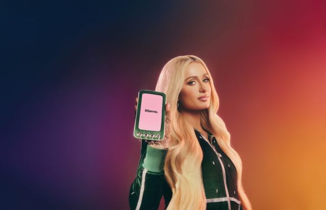 Paris Hilton w kampanii Klarny